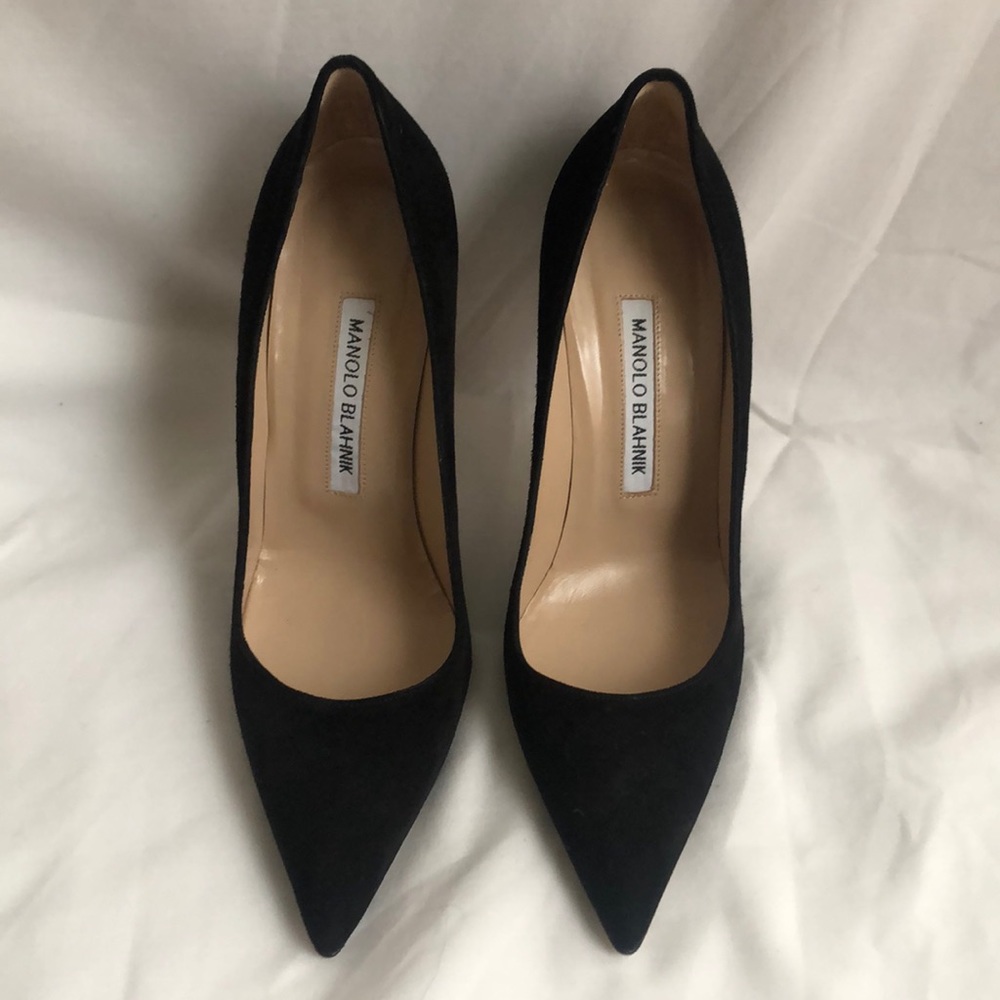 Manolo Blahnik Black Suede Pumps